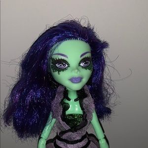 Monster high doll Amanita Nightshade